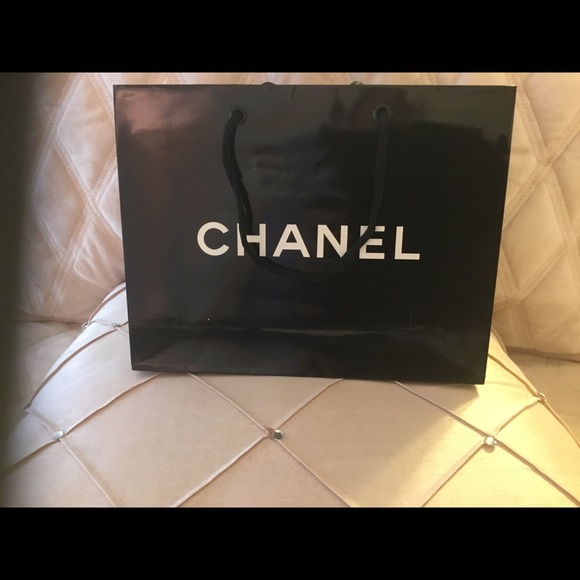 Authentic Chanel Paper Tote Bags 1 per purchase - Picture 3 of 3